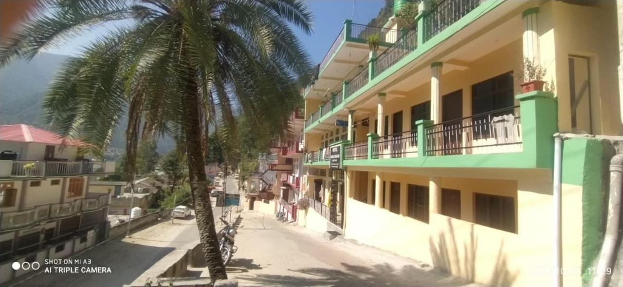 Hotel Himalayan Inn Uttarkāshi Екстериор снимка